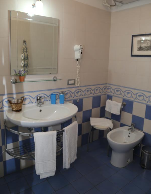 B&B La Vetreria Almaru Catania Room photo